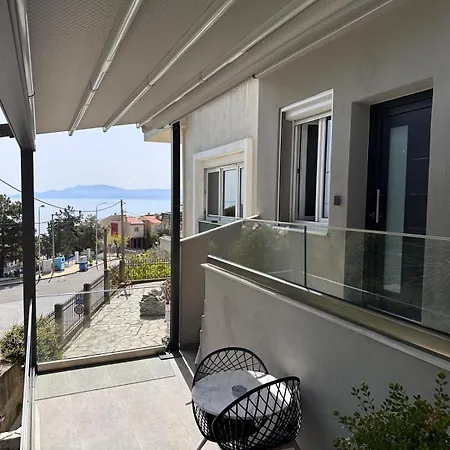 بلو فيو كافالا