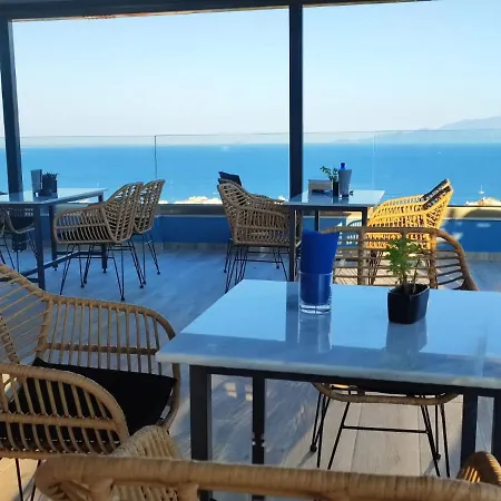 Blue View Apartment *