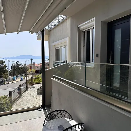 Blue View Apartment *