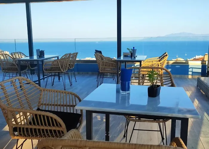 Blue View Апартаменты *